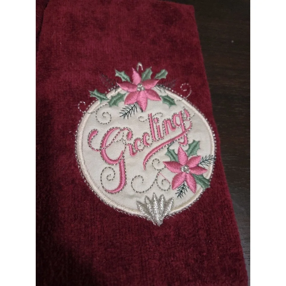 2 Vintage New Old Stock Holiday Fingertip Towels Applique Christmas 